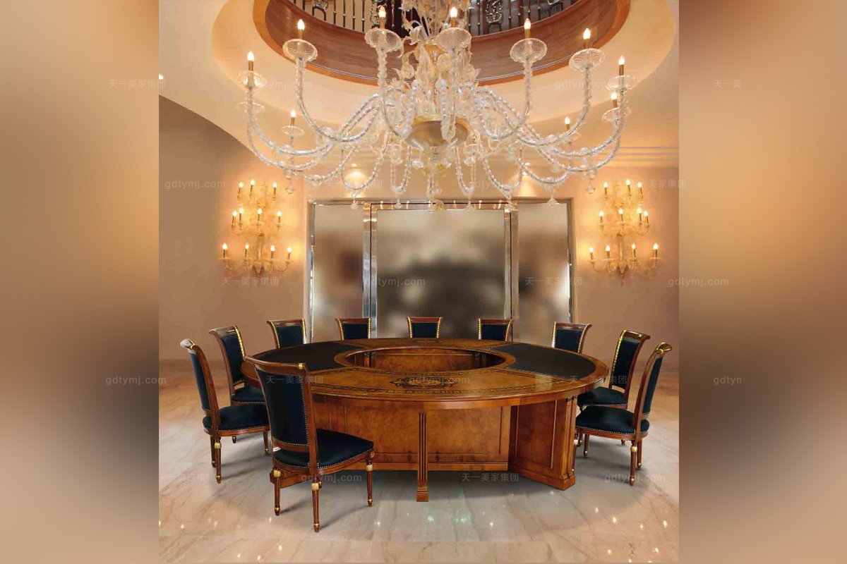 Minotti Luigi&Benigno歐式實木木皮拚花圓餐桌餐廳係列